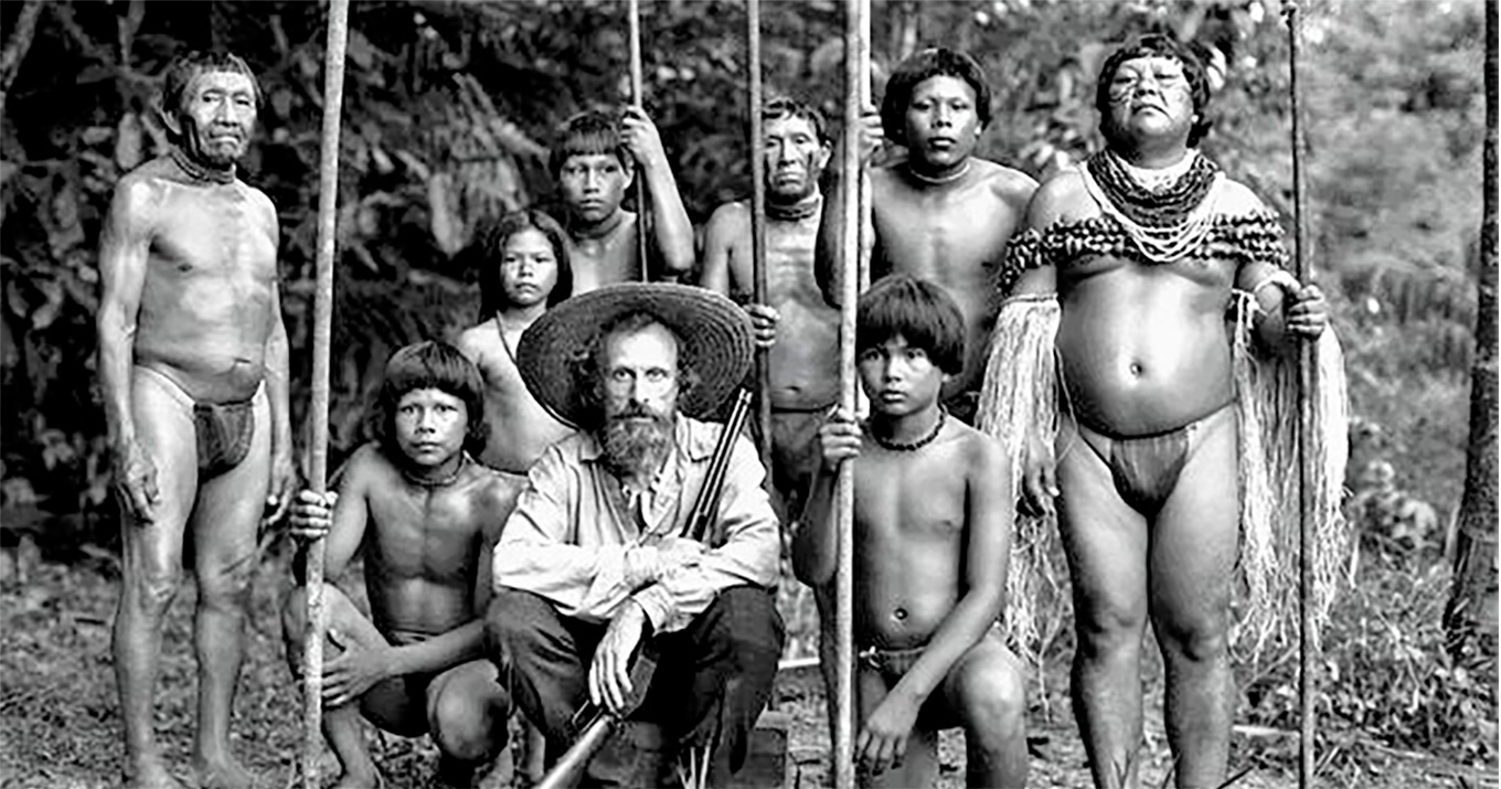 Theodor Koch-Grünberg com indígenas em Roraima, no início do século XX
