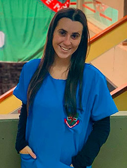 Karina Casale – 27 anos – estudante de Odontologia